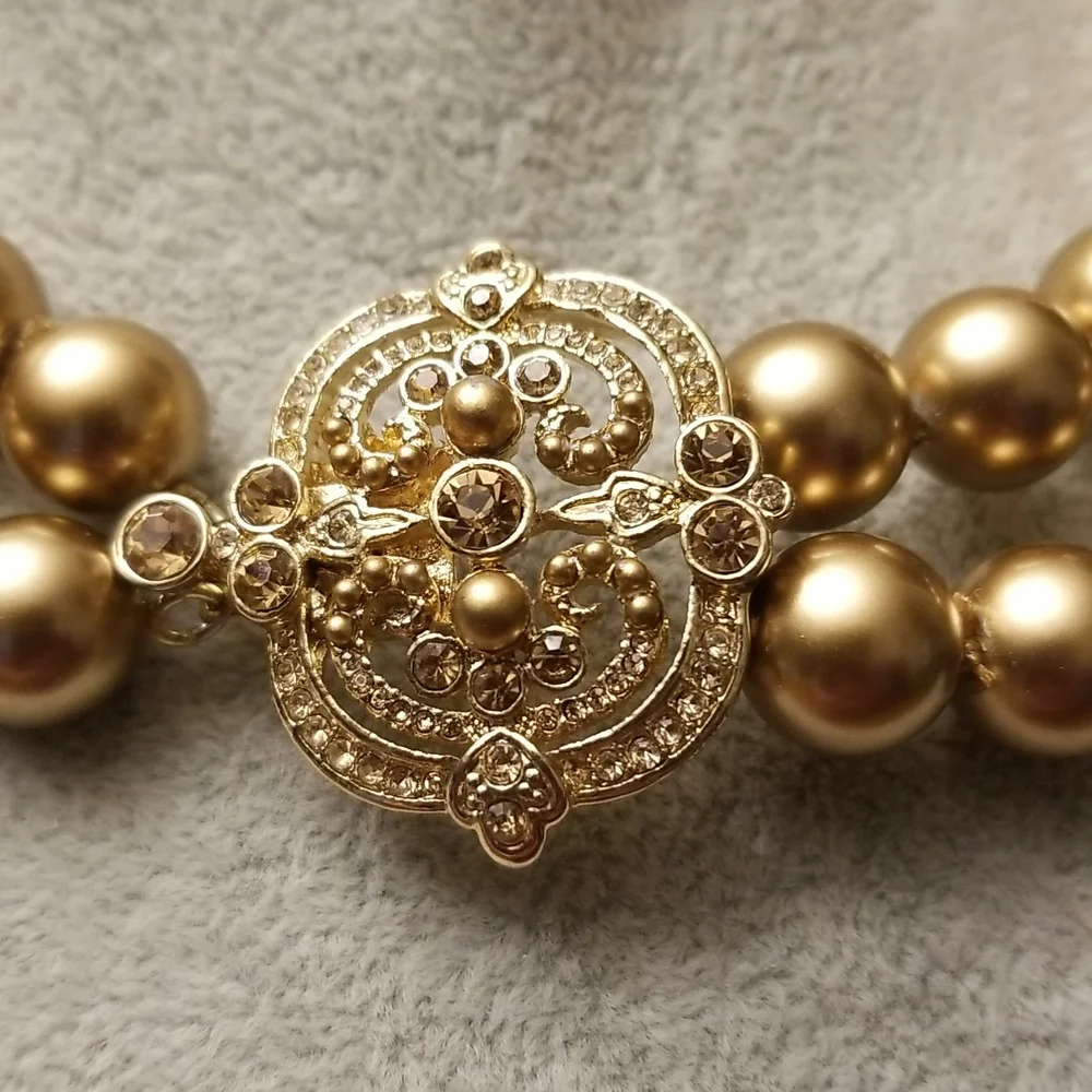 Copper color beaded necklace - Picture 2 of 8